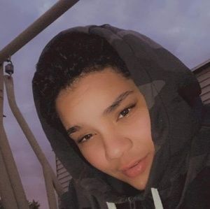 Meet your Posher, Lexi